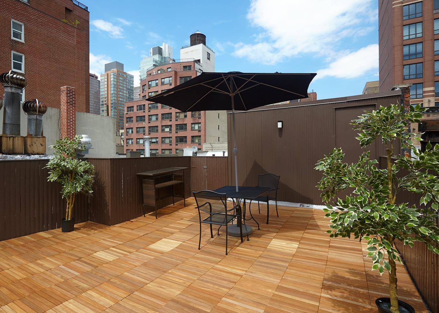 Fully Furnished Huge 1 BR Convertible 2 with Gorgeous Private TerraceFully furnished, designer apartment located in the heart of Midtown East and a stone s throw away from all of ...