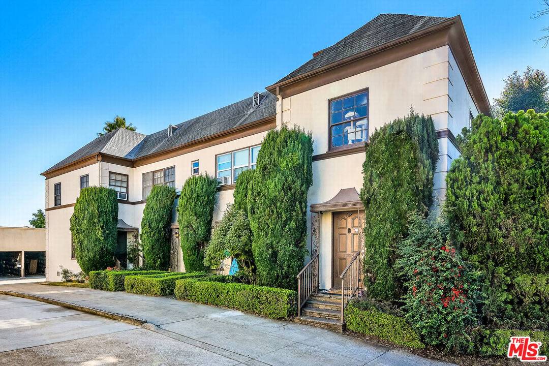 612 Midvale Ave 2BR Westwood La