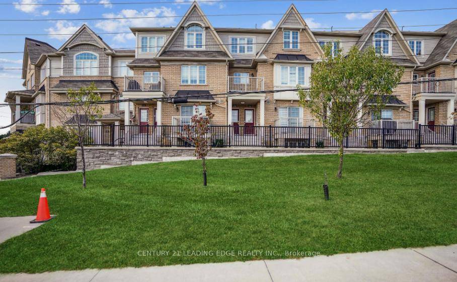 Unbelievable ! This stunning, luxurious casita bungalow style townhome is spacious, bright, and filled with natural light featuring 2 full bathrooms, convenient storage, and parking.