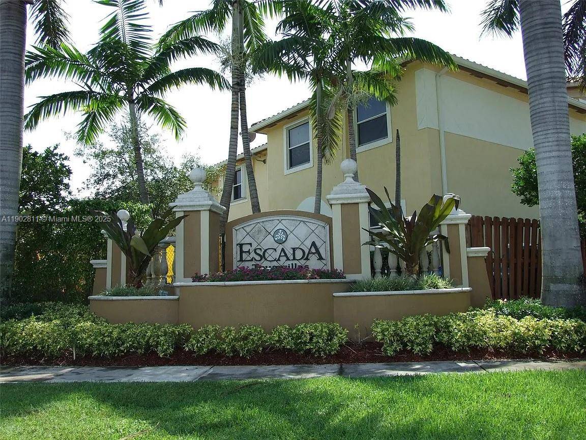 Beautifully updated 3 bed, 2.