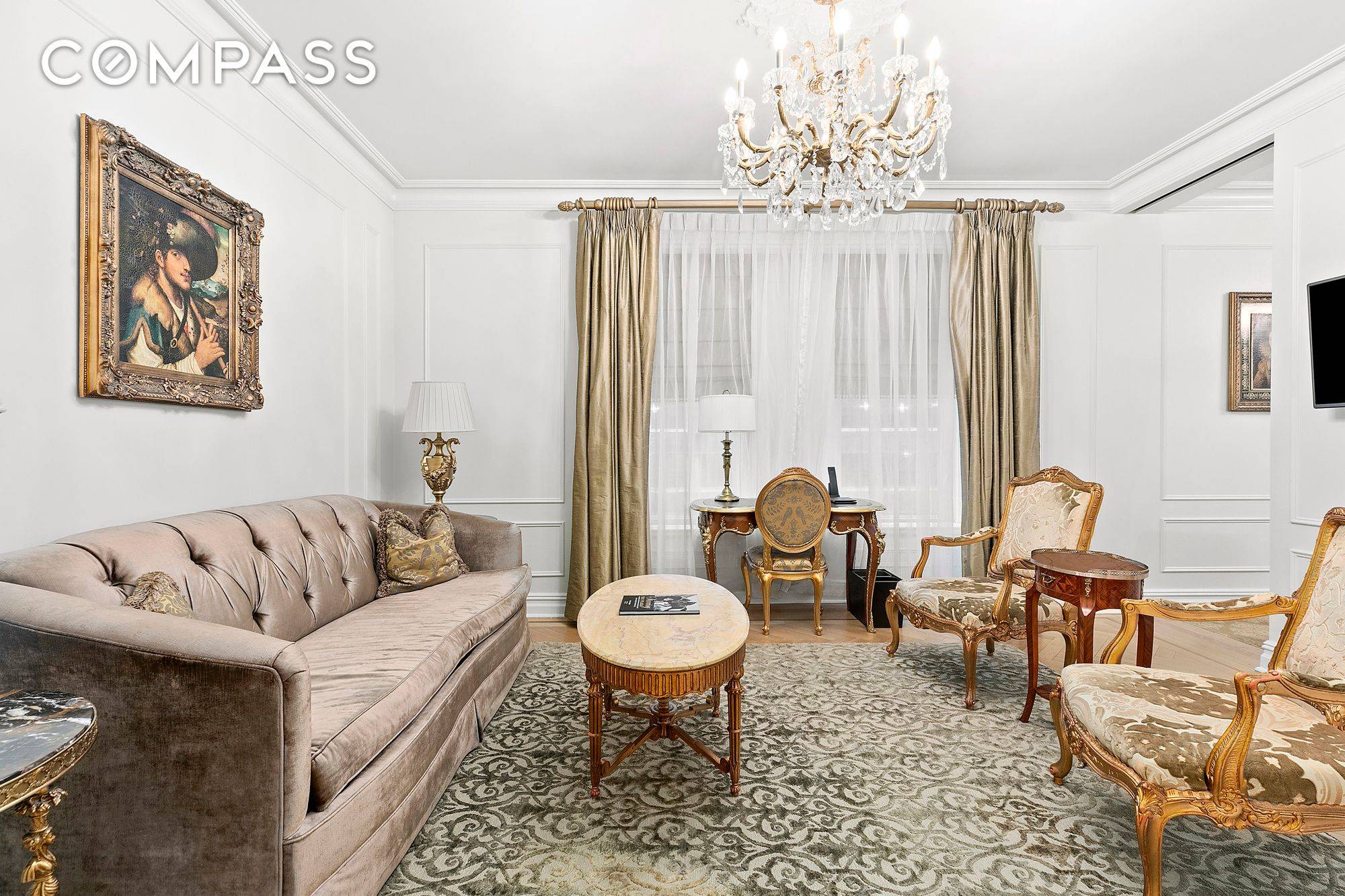 Rose Suite 1329 at the iconic Plaza Hotel has a spacious sitting room with a wet bar, Butler's pantry, and sliding doors leading to the King size bedroom suite with ...