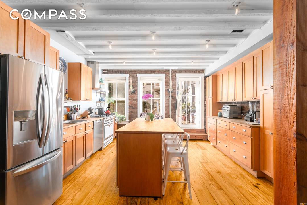 Distinctive South Slope Townhouse Craft Artfully Styled Owner s Triplex Plus Garden Rental Nestled near Prospect Park on a leafy South Slope block, this artfully renovated two family townhouse blends ...