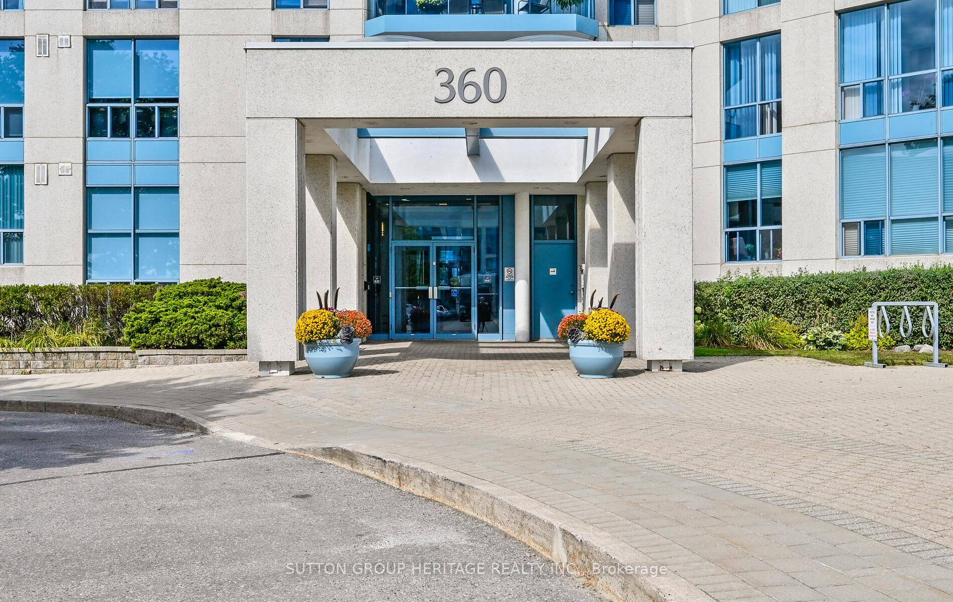 Your chance to enjoy the sought after Whitby Shores lifestyle is here !