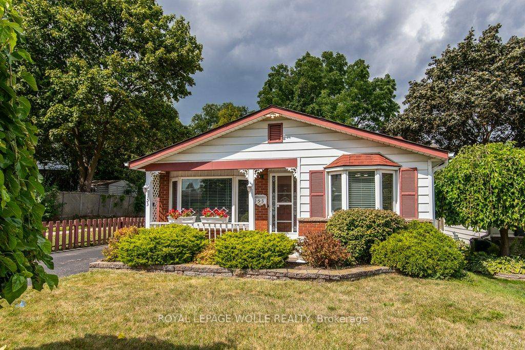 Just Reduced ! Discover incredible value in this charming 3 level detached backsplit, now priced 50, 000 below the original listing !