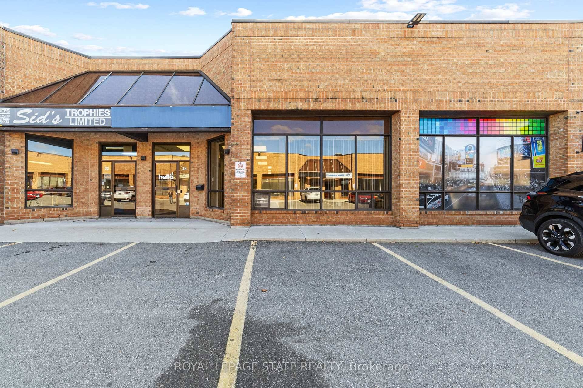 A modern, move in ready office space of 2, 197 sq.