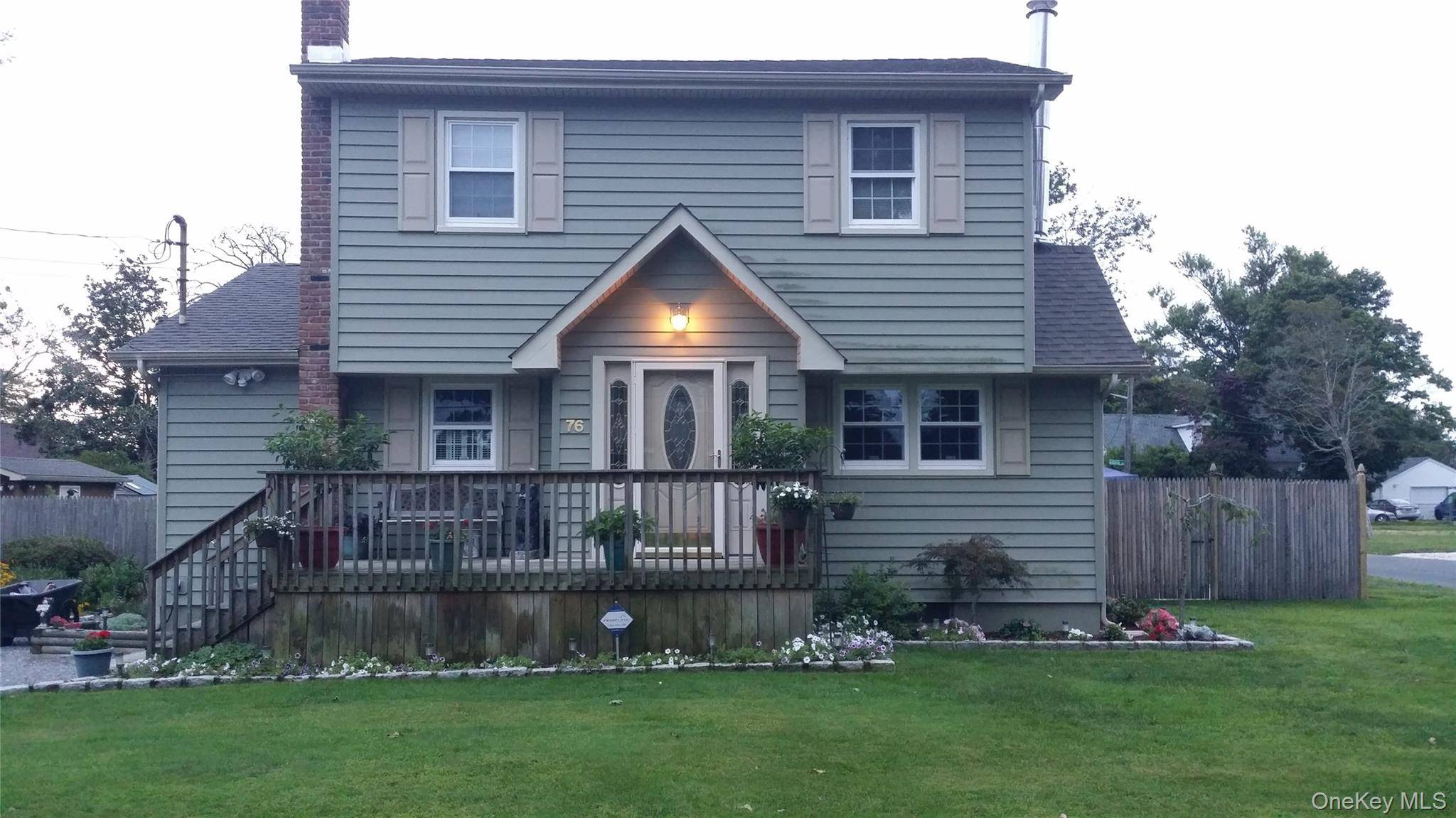 Back on Market 10 6 25 Beautiful amp ; Well Maintained 3 bedroom 1.