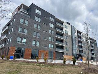 Bright And Spacious 2 Bedrooms 2 Washrooms Suite With A Sunny West View.