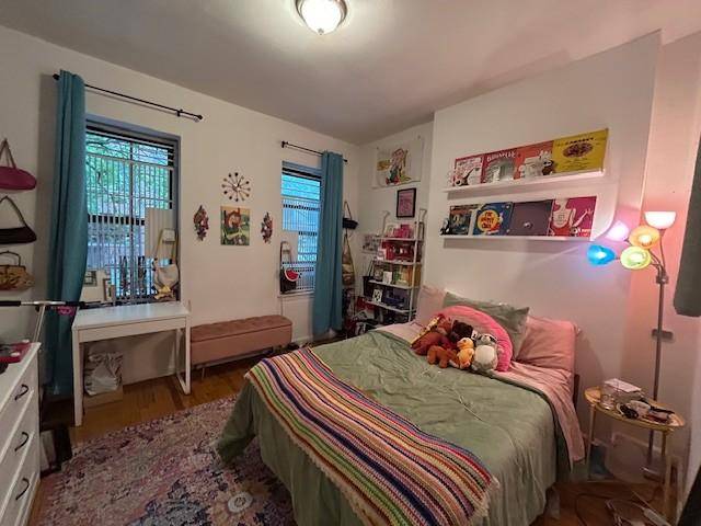 2 bed apartment Upper East Side Yorkville location !