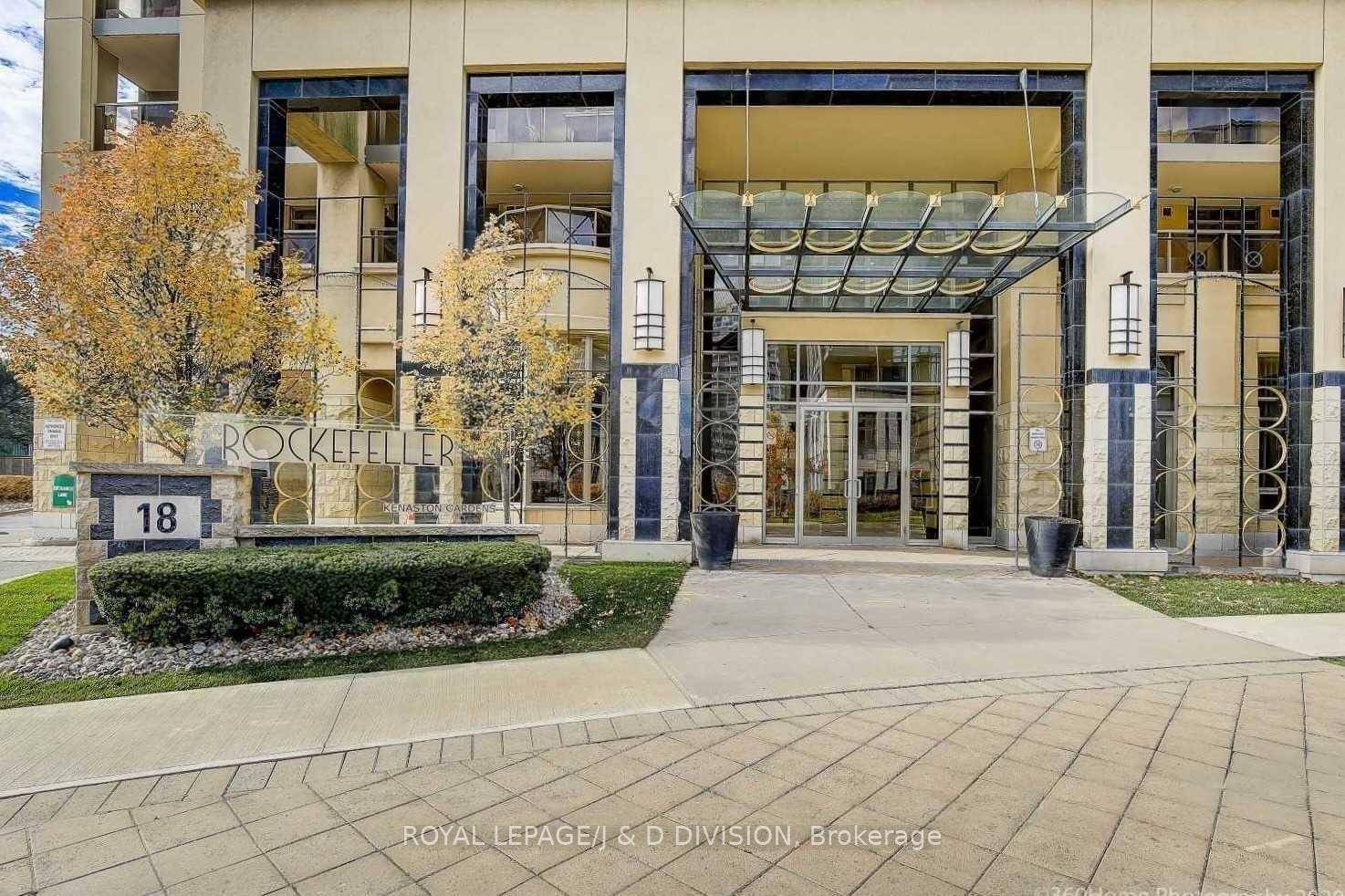 Welcome to the Rockefeller condo !