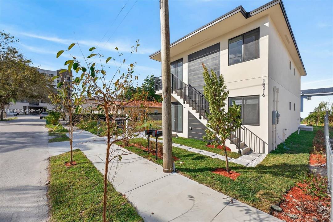 Beautiful NEW CONSTRUCTION Duplex in highly desired West Perrine !