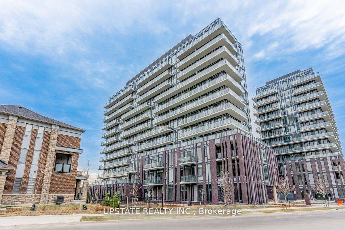 Welcome to this stunning 1 bedroom den suite with parking and locker available in Mt.