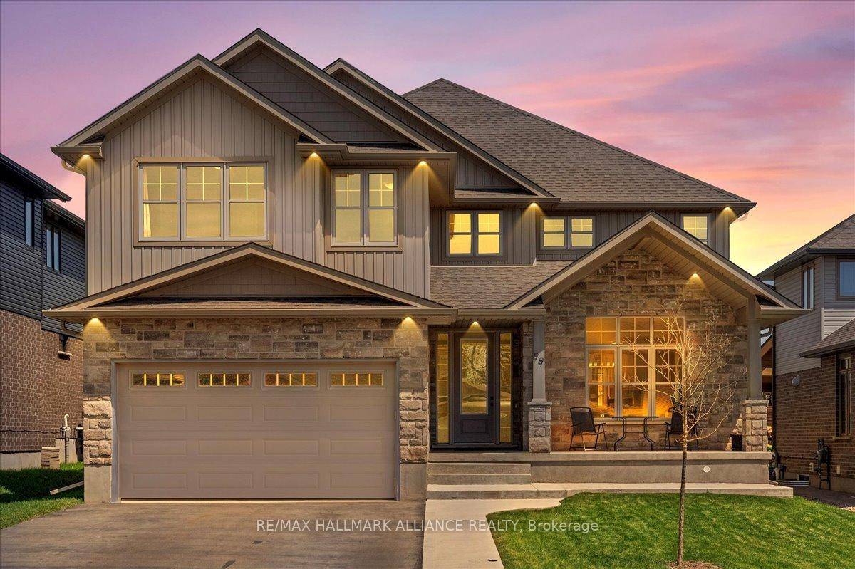 Stunning Luxury Home in Elora With Over 5, 000 Sq Ft of Finished Living Space !