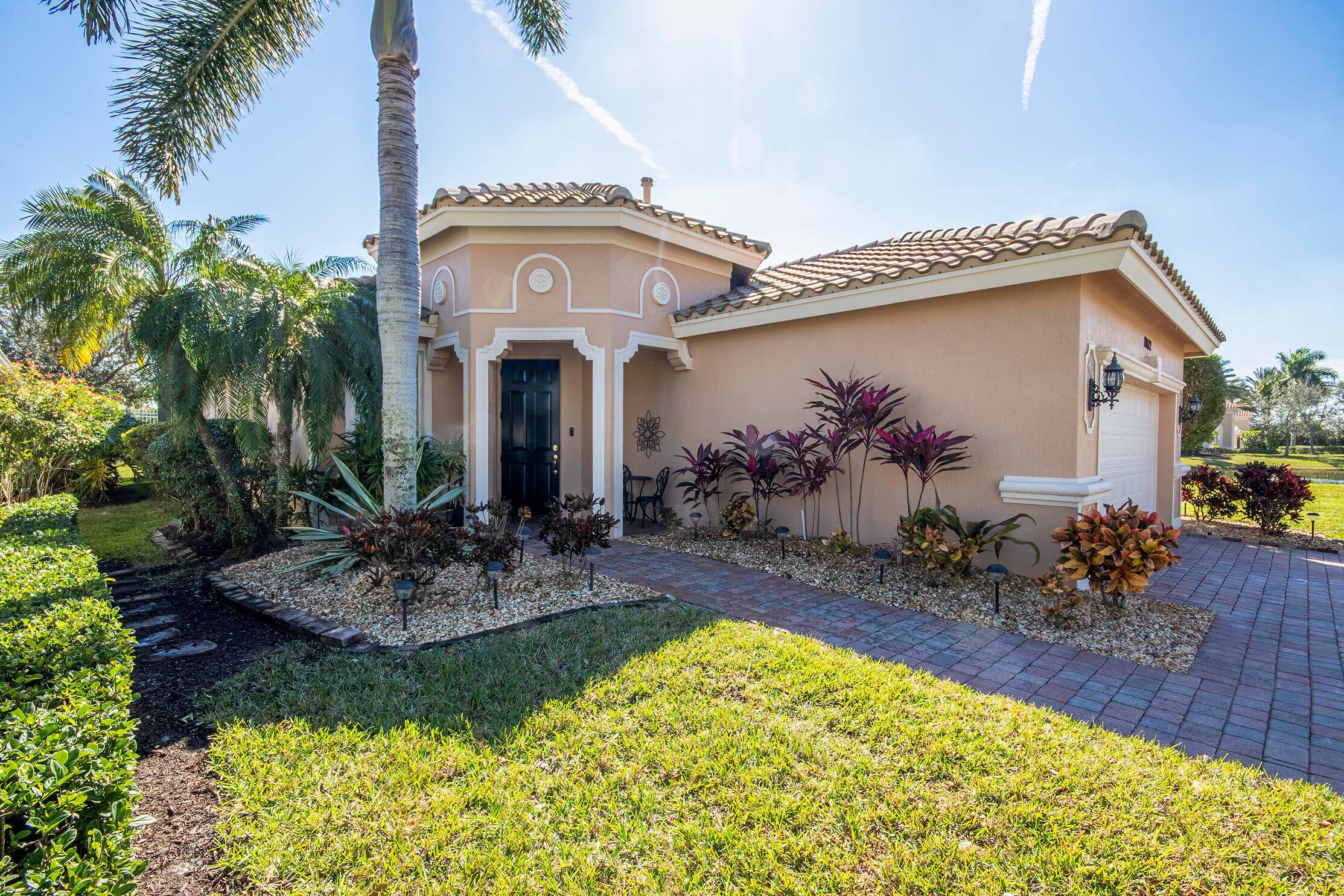 Come and explore the Old World charm of this Mediterranean style home located close to the entrance for easy access to and from the community.