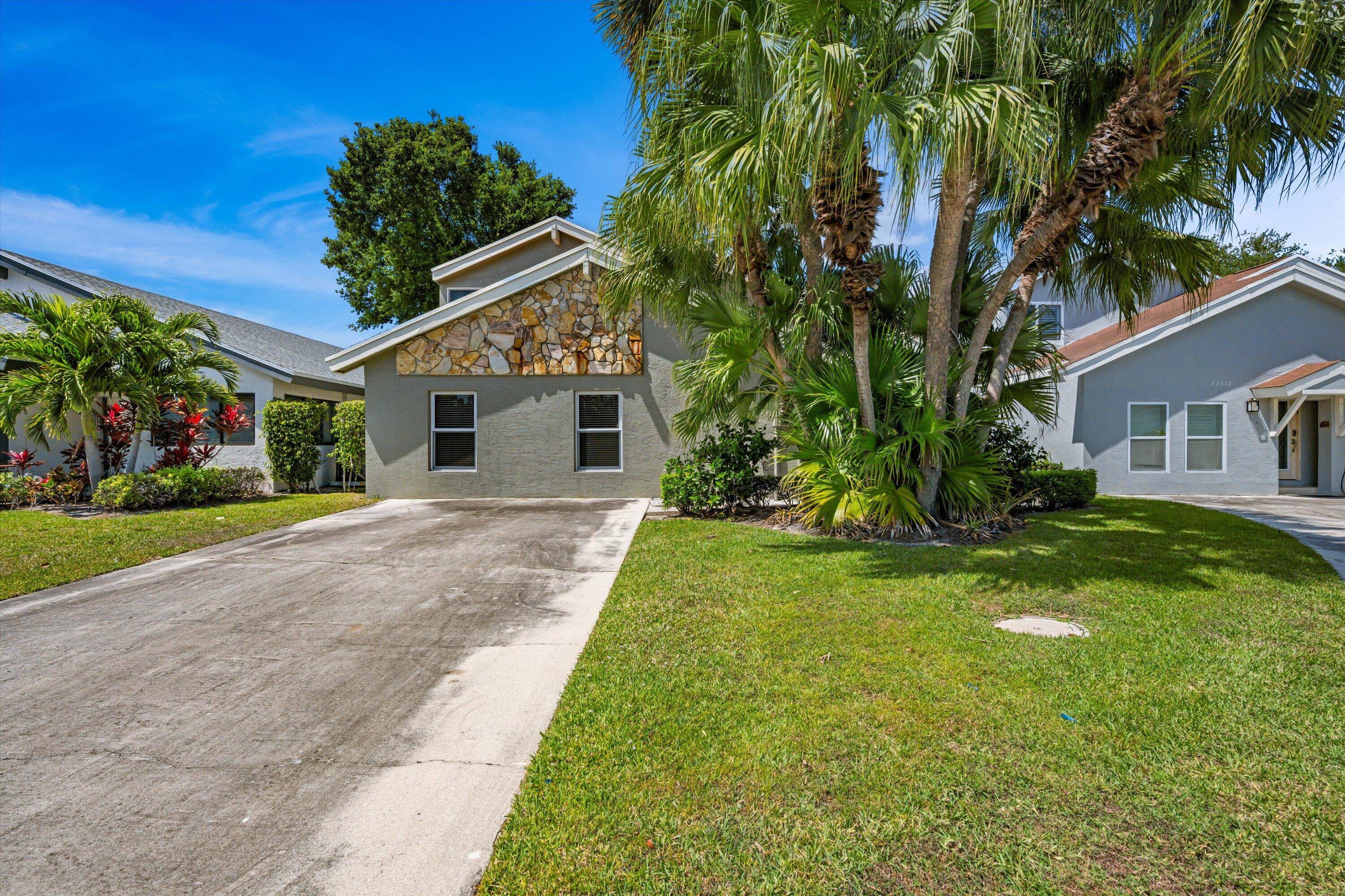 Rarely Available 6 Bedroom Cul de Sac Home with Lake View and A School Zoning !