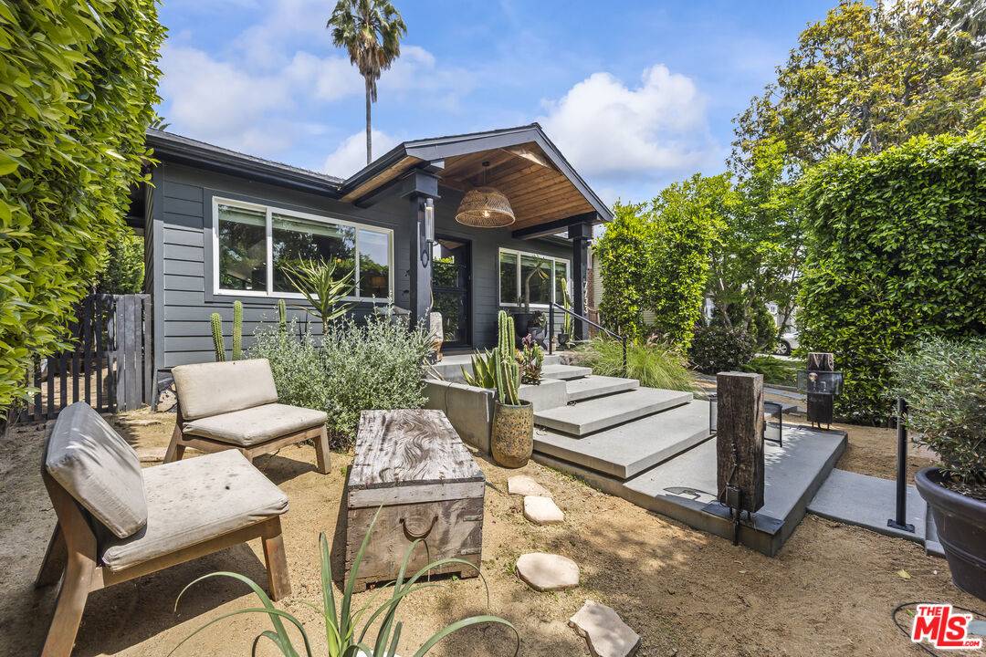 7733   Lexington Ave 3BR Hollywood Hills East La