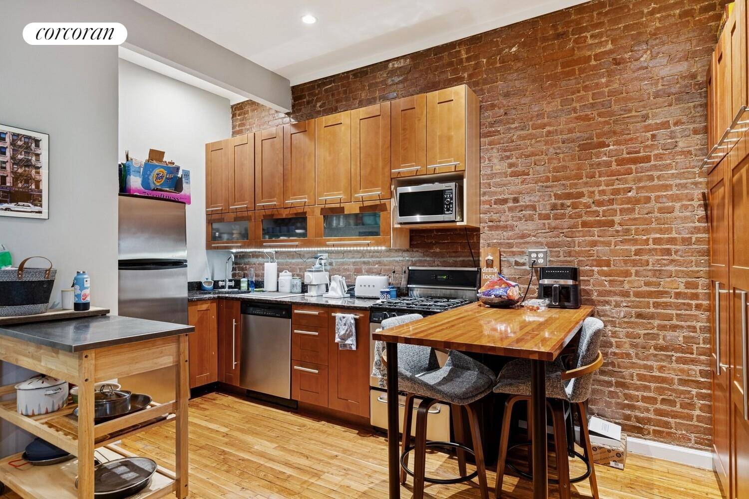Charming 1 Bedroom Oasis with Private Balcony on Prime West End Riverside Block Live your Upper West Side dream in this fabulous one bedroom nestled in a classic townhouse co ...
