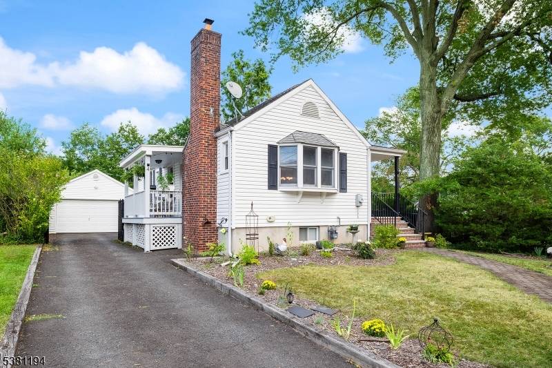 Great Condo Alternative with Classic Charm.