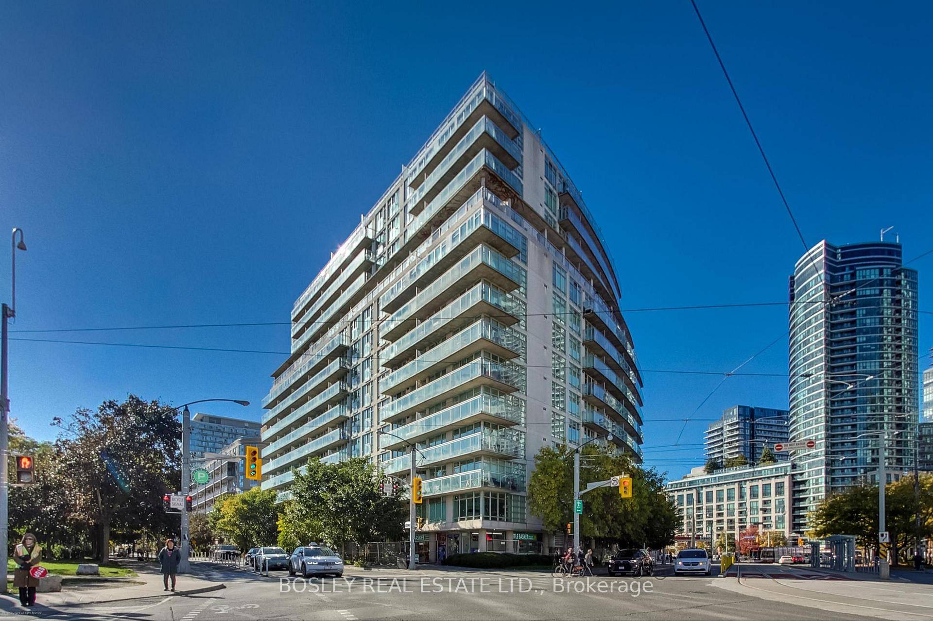 Welcome to 650 Queens Quay W, Suite 508 at The Atrium on Queens Quay !