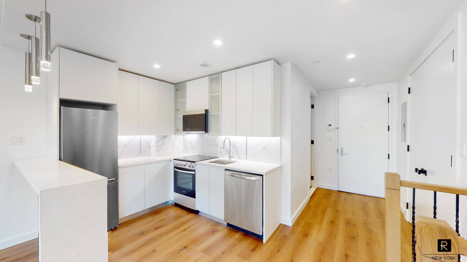 THE FLATBUSH TOWER Live Above It All The Flatbush Tower is an architecturally designed masterpiece featuring unparalleled luxury living with spectacular residences and premium club amenities, located on the trendy ...