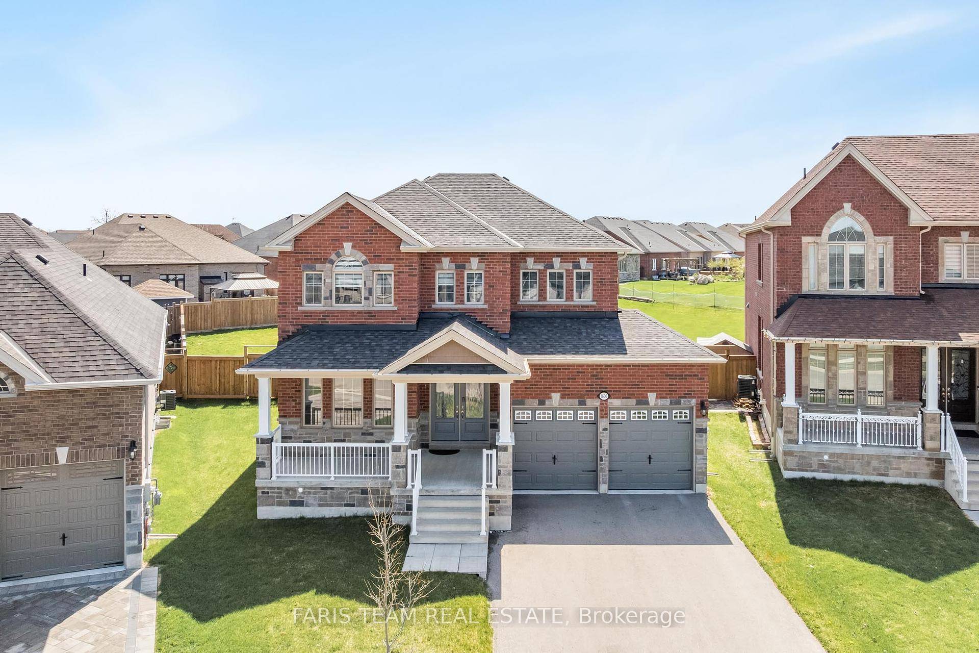 Top 5 Reasons You Will Love This Home 1 Built in 2021, this spacious home sits on one of the largest lots in the neighbourhood, offering incredible outdoor space and ...