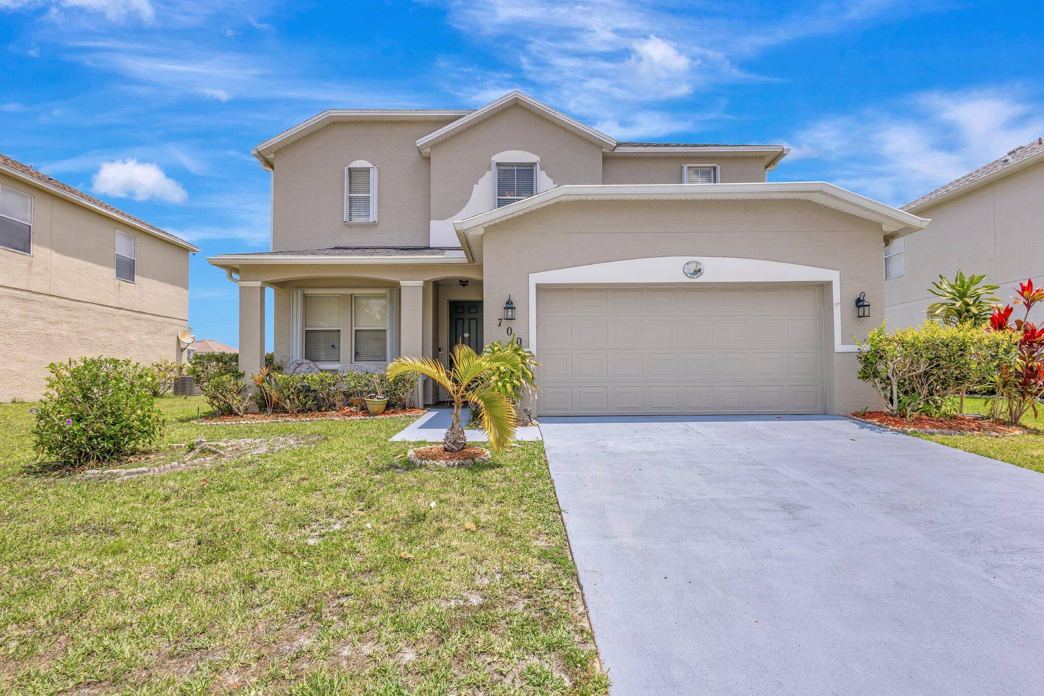 Stunning 3BR 2. 5BA lakefront home in gated Carriage Lake !