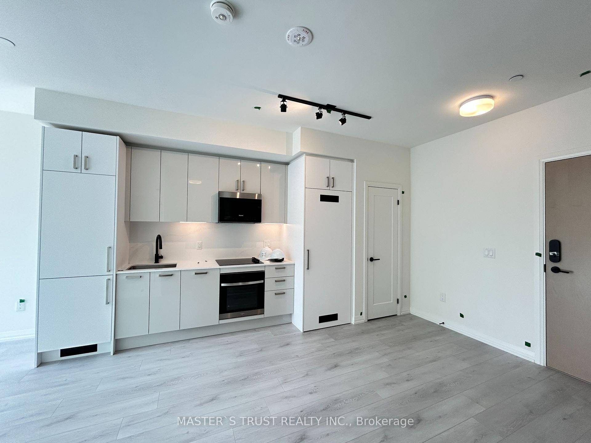 Brand new 1 1 bedroom condo at Artistry Condos !