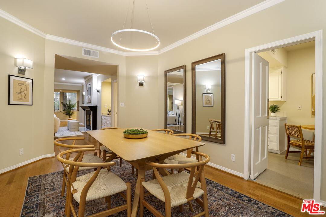 11939 Gorham Ave 2BR Brentwood La