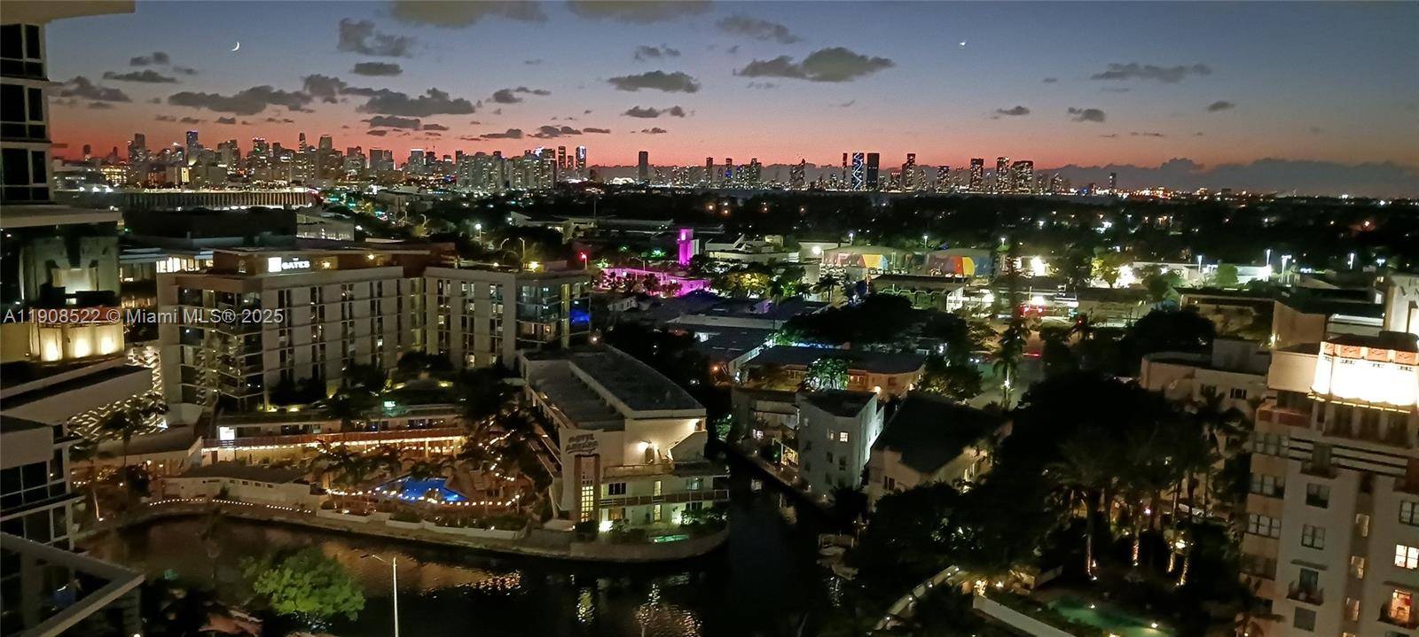 Riviera Condominium is located in the Heart of Miami Beach and a block away from the Collins Park Cultural Campus Bass Museum, Miami City Ballet, and MB Public Library.