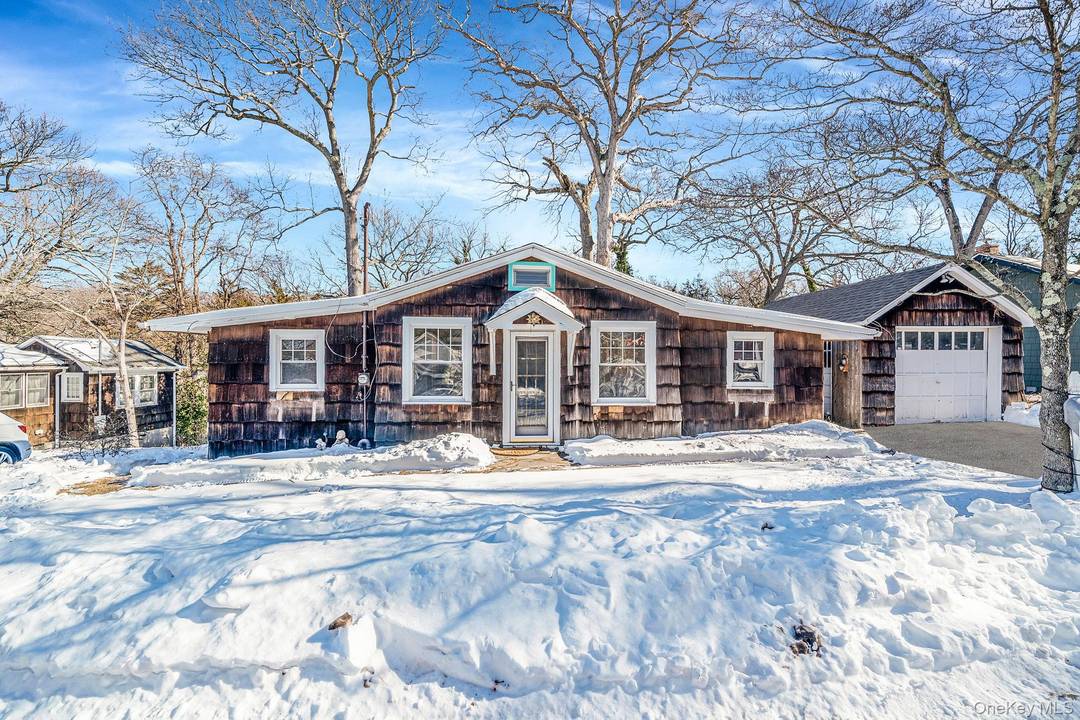 Welcome to your own North Shore escape.