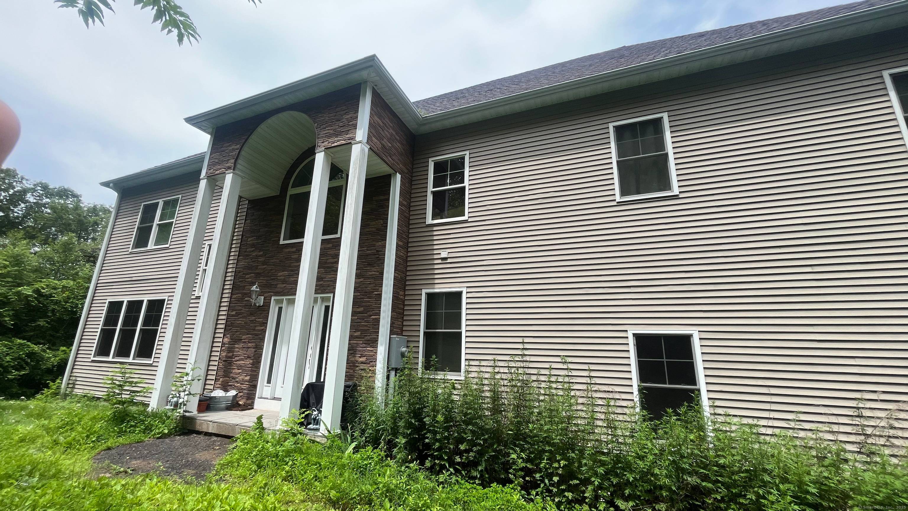 Discover the potential of 49 Ratlum Mountain Road in Barkhamsted, CT a spacious 3 bedroom, 2.