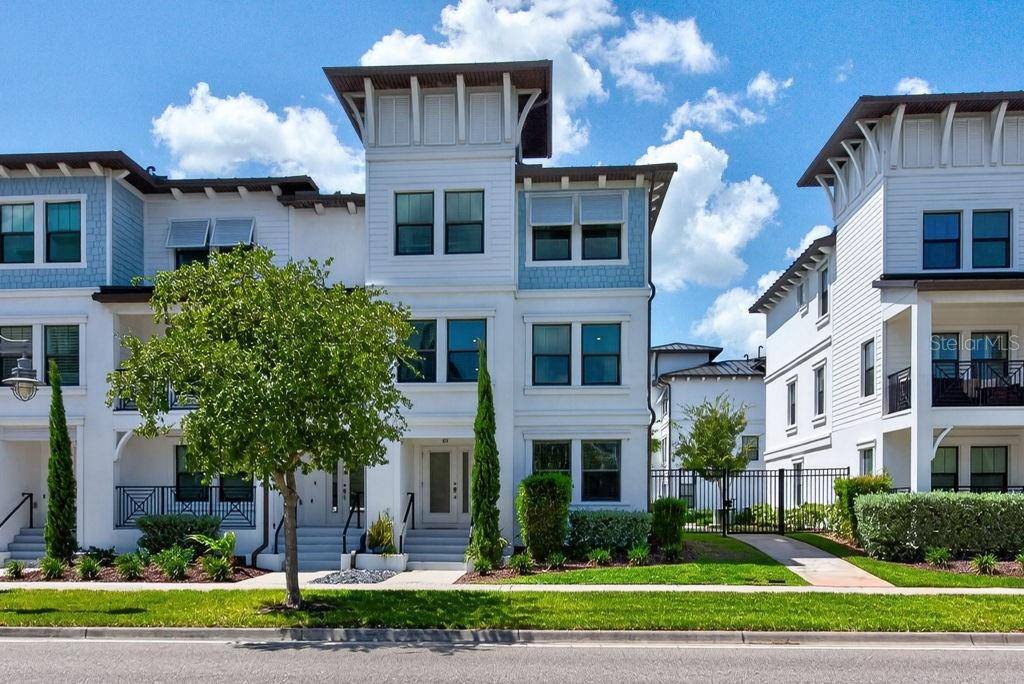 Under contract accepting backup offers.