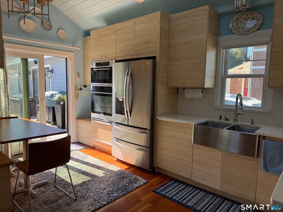 Experience the quintessential summer lifestyle in this light filled 2 bedroom, 2 bathroom modern beach cottage, designed for those who value sunshine and salt air.