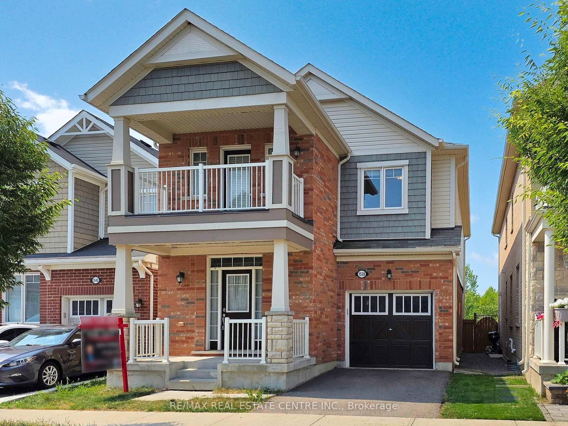 Step into elegance and tranquility with this stunning detached 4 bedroom, 2.