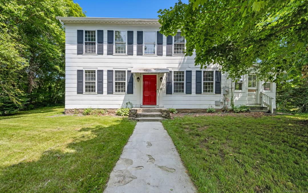 CHARMING LARGE MADISON MOTHER DAUGHTER 2 BEDROOMS LARGE MODERN CHEFS KITCHEN LIVING ROOM WITH FIREPLACE LARGE BATH LAUNDRY AND BONUSROOM EXTENDING THE WIDTH OF THE HOUSE UPSTAIRS ALL NEW A ...