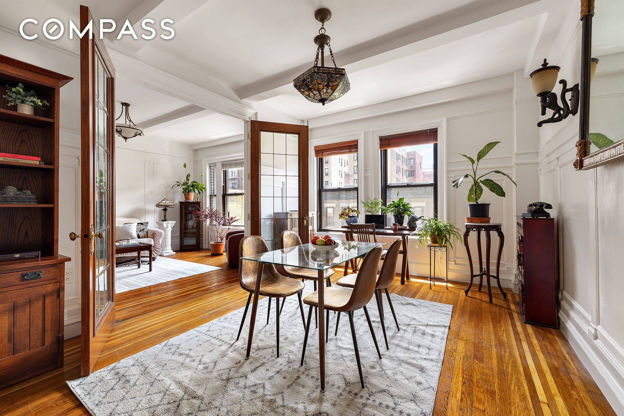 Residence 54 at 609 West 114th Street is a sprawling, renovated three bedroom home which perfectly marries prewar elegance with modern convenience given its gorgeous, recently redone kitchen and bathroom.