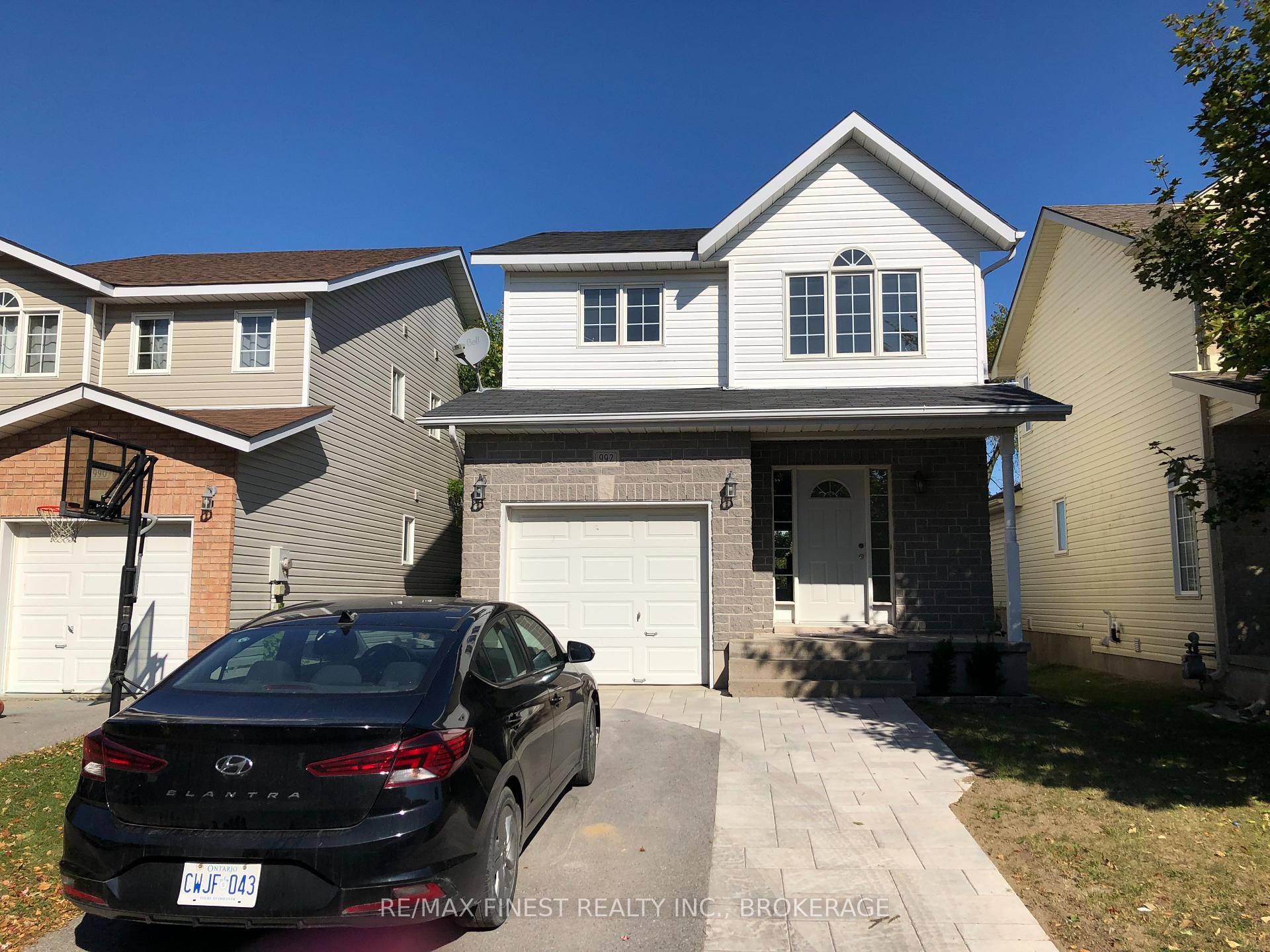 This move in ready home offers fresh new flooring throughout all three levels and a bright, functional kitchen with a cozy dinette area that opens directly onto a brand new ...
