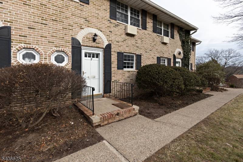 Welcome to this Move in Ready renovated 2BR Town Home, 1 mile from Morristown Green.
