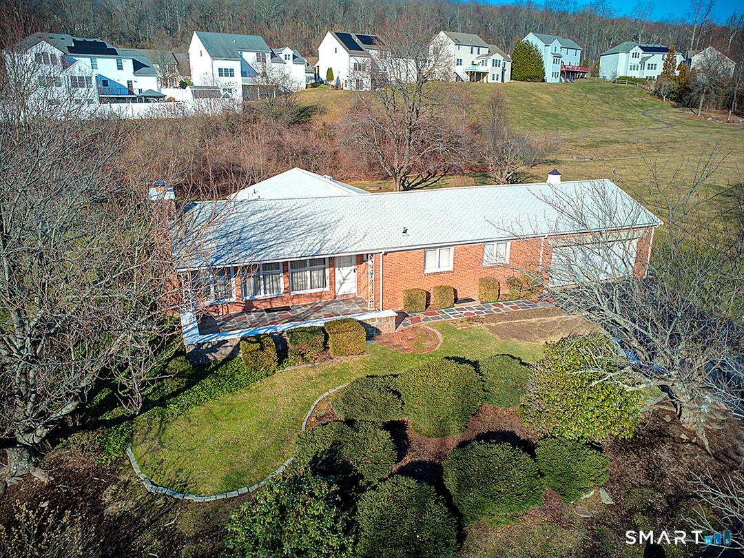 Charming 3 bedroom, 1. 5 bath ranch built by a meticulous builder known for exceptional attention to detail.