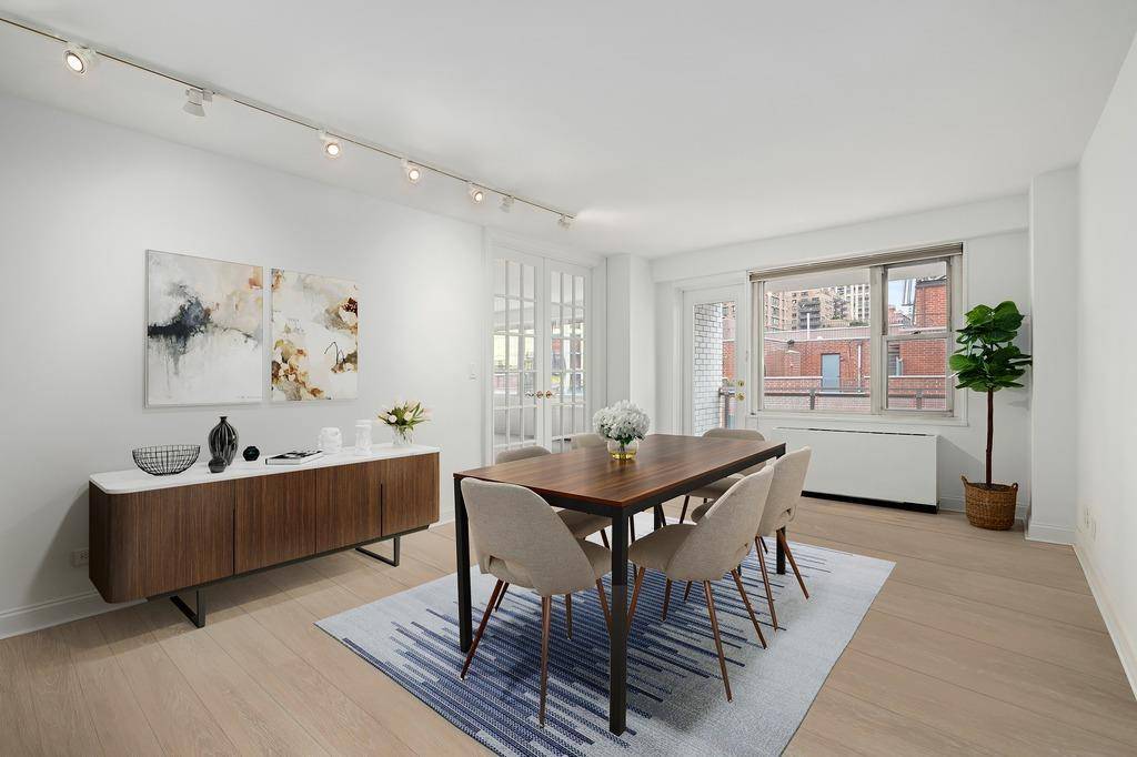 Explore this expansive haven nestled in the heart of the Upper East Side an opportunity to enticing to overlook !