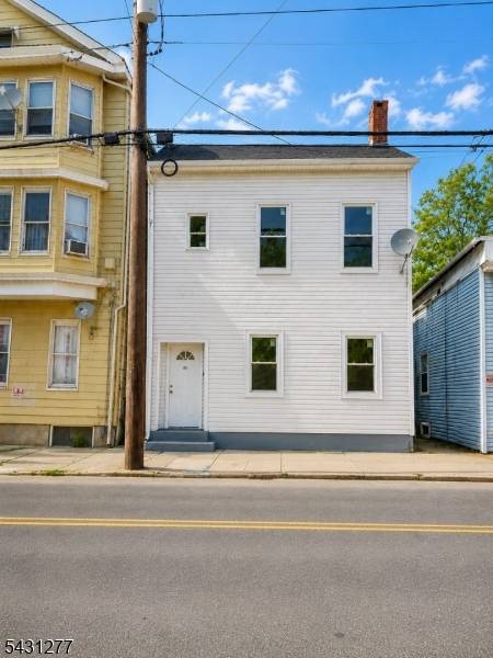 Opportunity knocks in Paterson's desirable Hillcrest section !