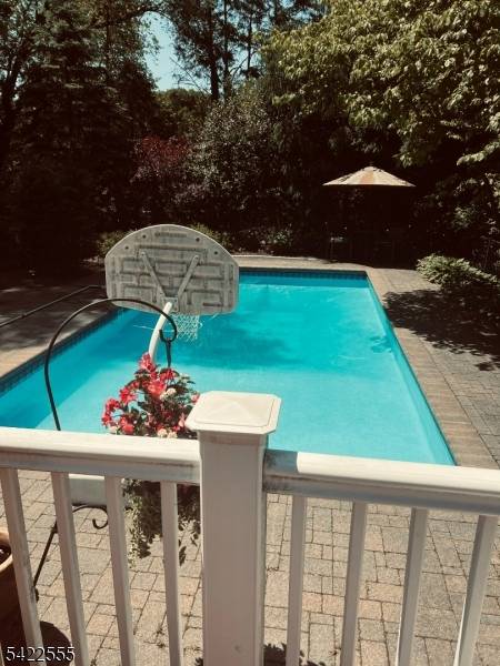 Welcome to this exceptional expanded ranch in Oakland's sought after Dogwood section.