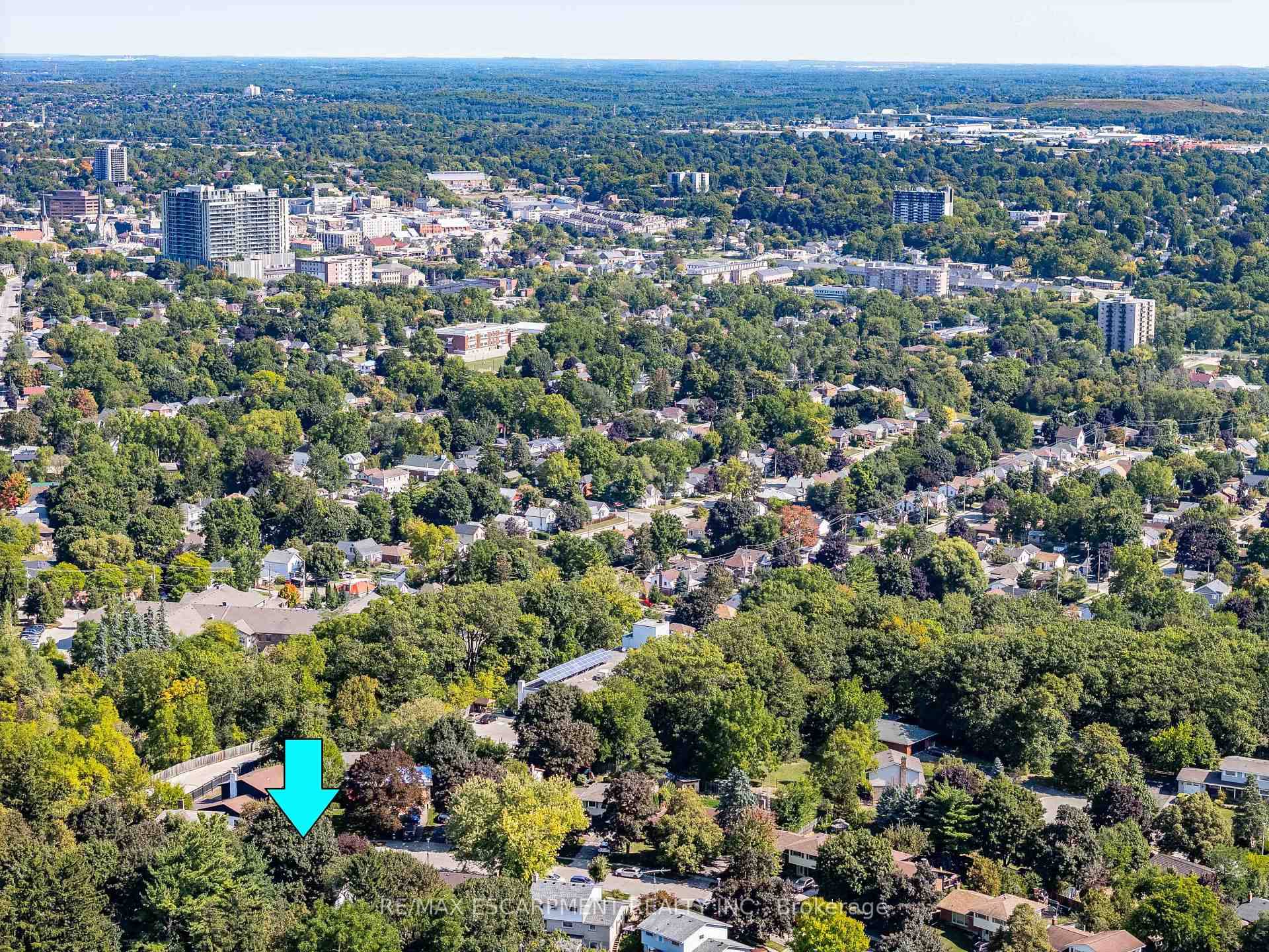 Welcome to a Rare Opportunity in Cambridge.