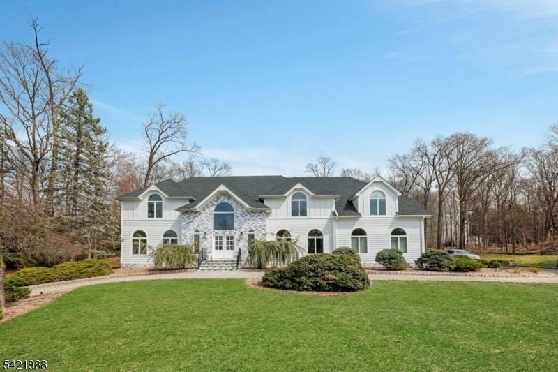 Perched on an impressive 1.