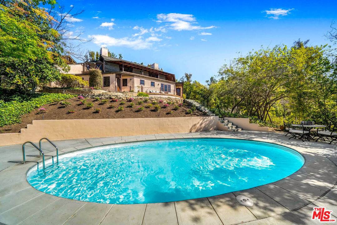 1277   Leona Dr 5BR Beverly Hills Post Office | B.H.P.O. La