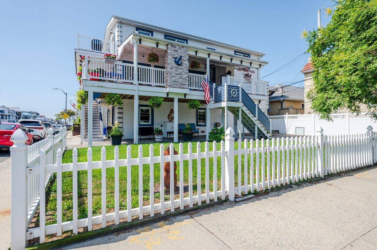 Discover a Rare Gem in the West End, Spacious Corner Double Lot With Breathtaking Bay and Ocean Views, Completely Rebuilt FEMA Compliant, Beautifully Updated 4 Bedrooms, Open Concept Living Room ...