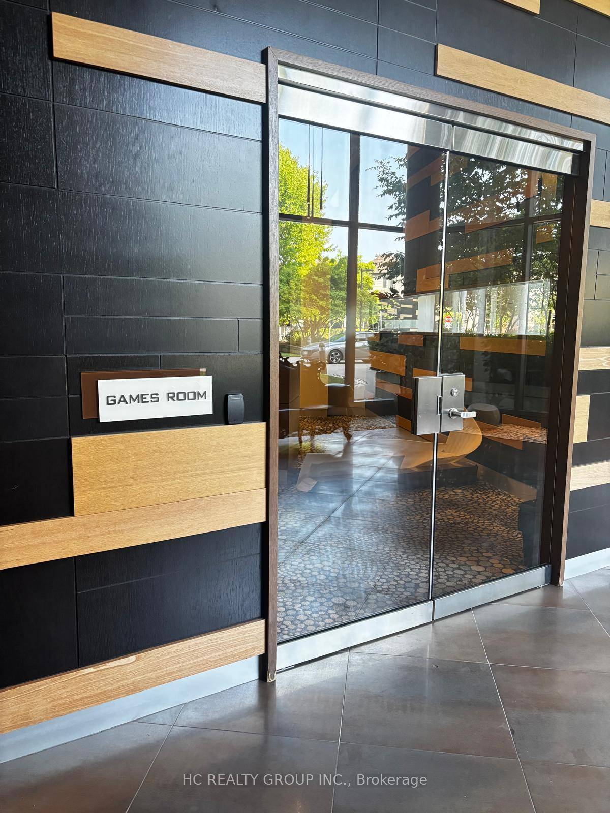 Enjoy The Luxurious Condo Amenities Plus Spacious Living Area !