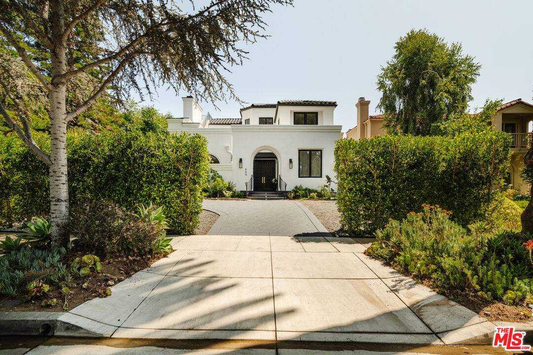 609 21st Pl 5BR Pacific Palisades La