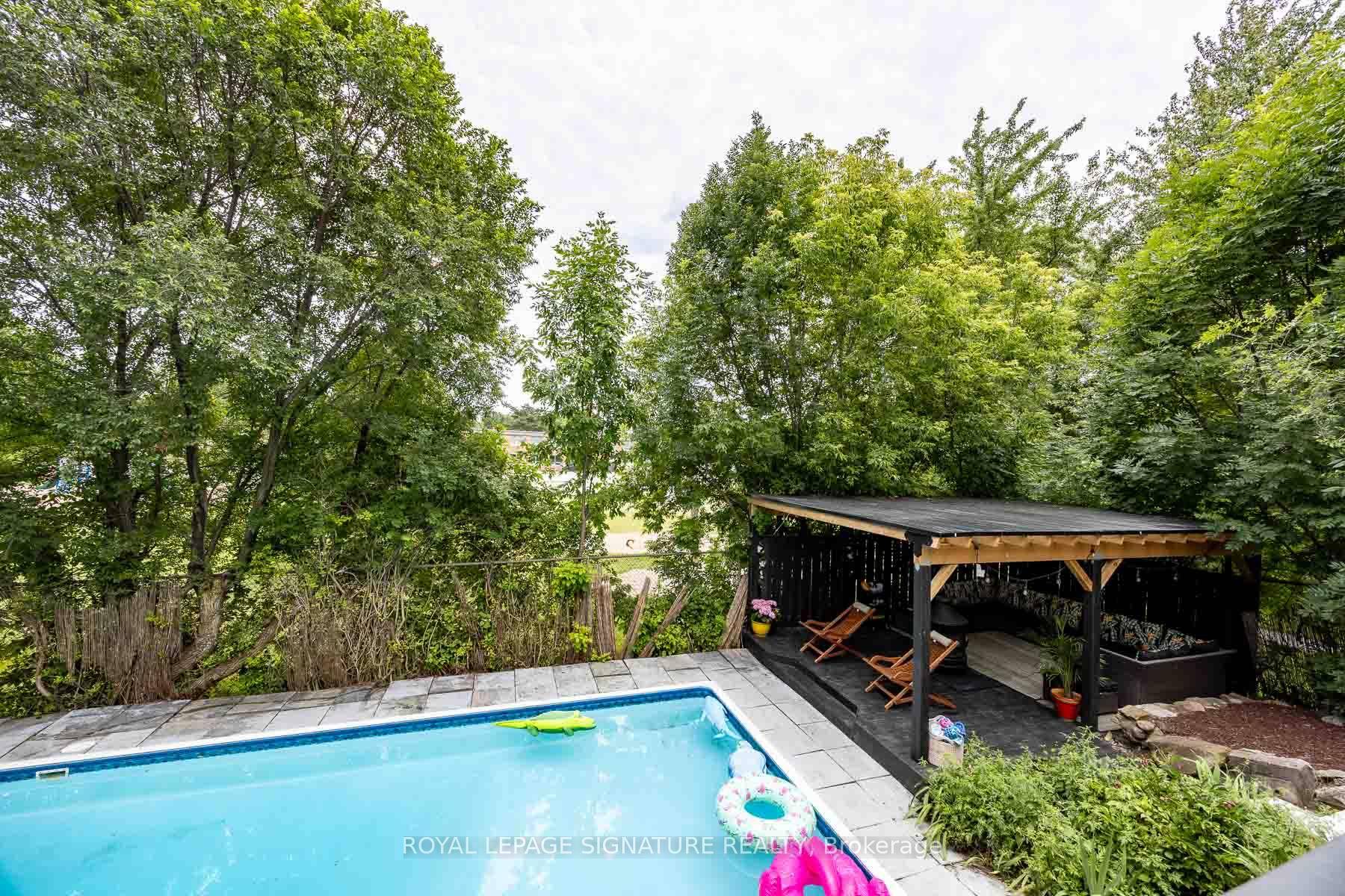 Welcome to 105 Catalina Drive, Where Comfort Meets Style and Every Day Feels Like a Getaway !