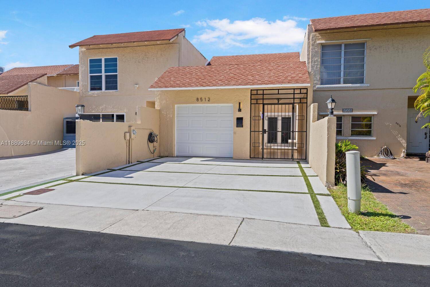 Canal Front Townhome in Prime East Kendall Location !