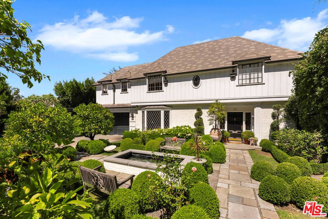 320   Hilgard Ave 6BR Westwood La